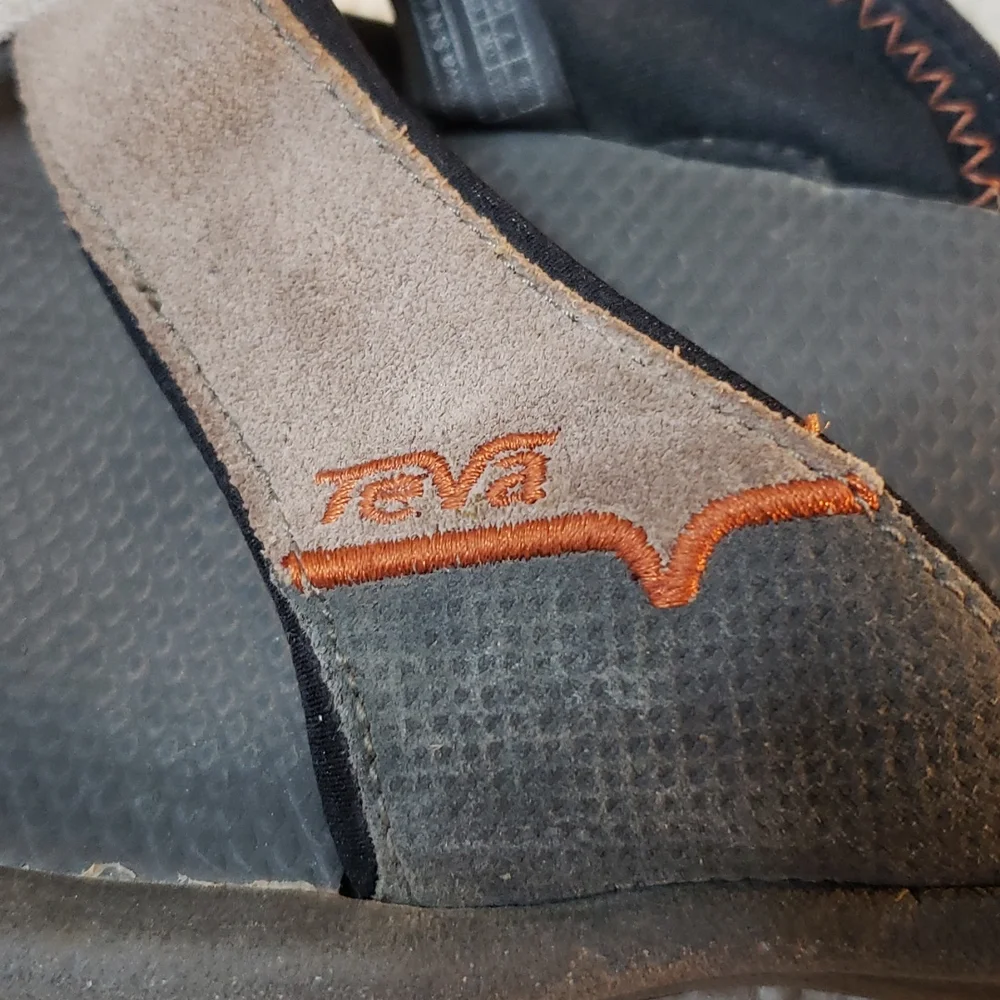 Teva Men's KATAVI Thong Flip Flop Sandal Sz 8